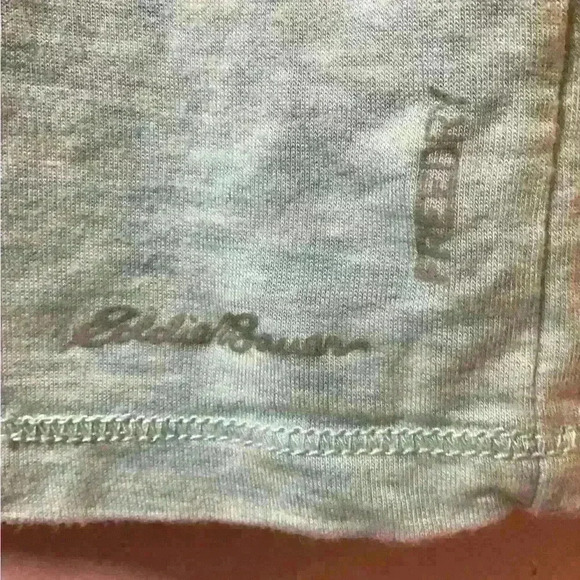 Eddie Bauer sleeve light green T-Shirt - Picture 3 of 3